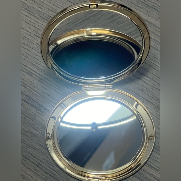 Balmain Mirror - Picture 3 of 3